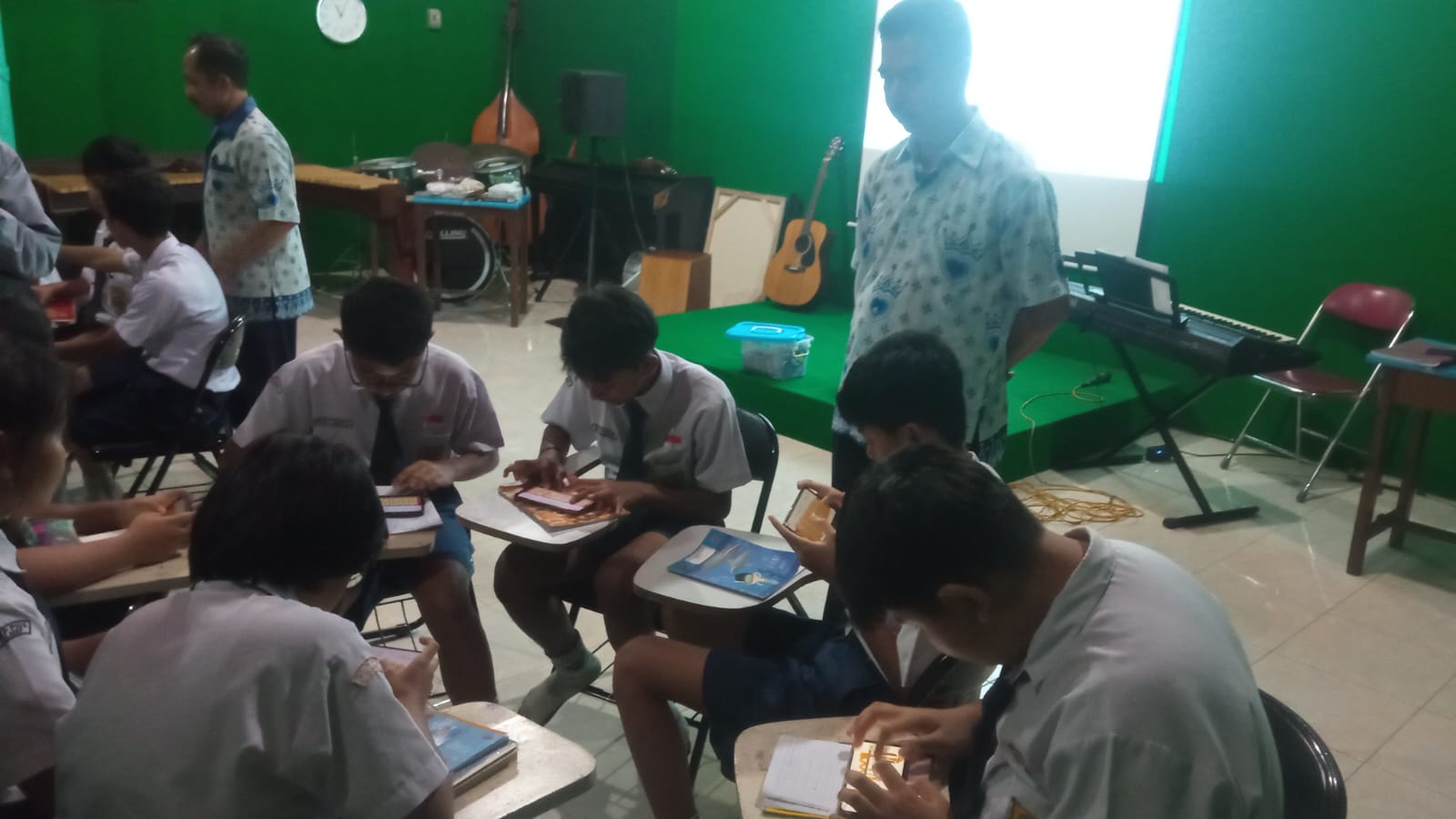 Melodi yang Menginspirasi: Sekolah Musik Cilacap Prima Vista